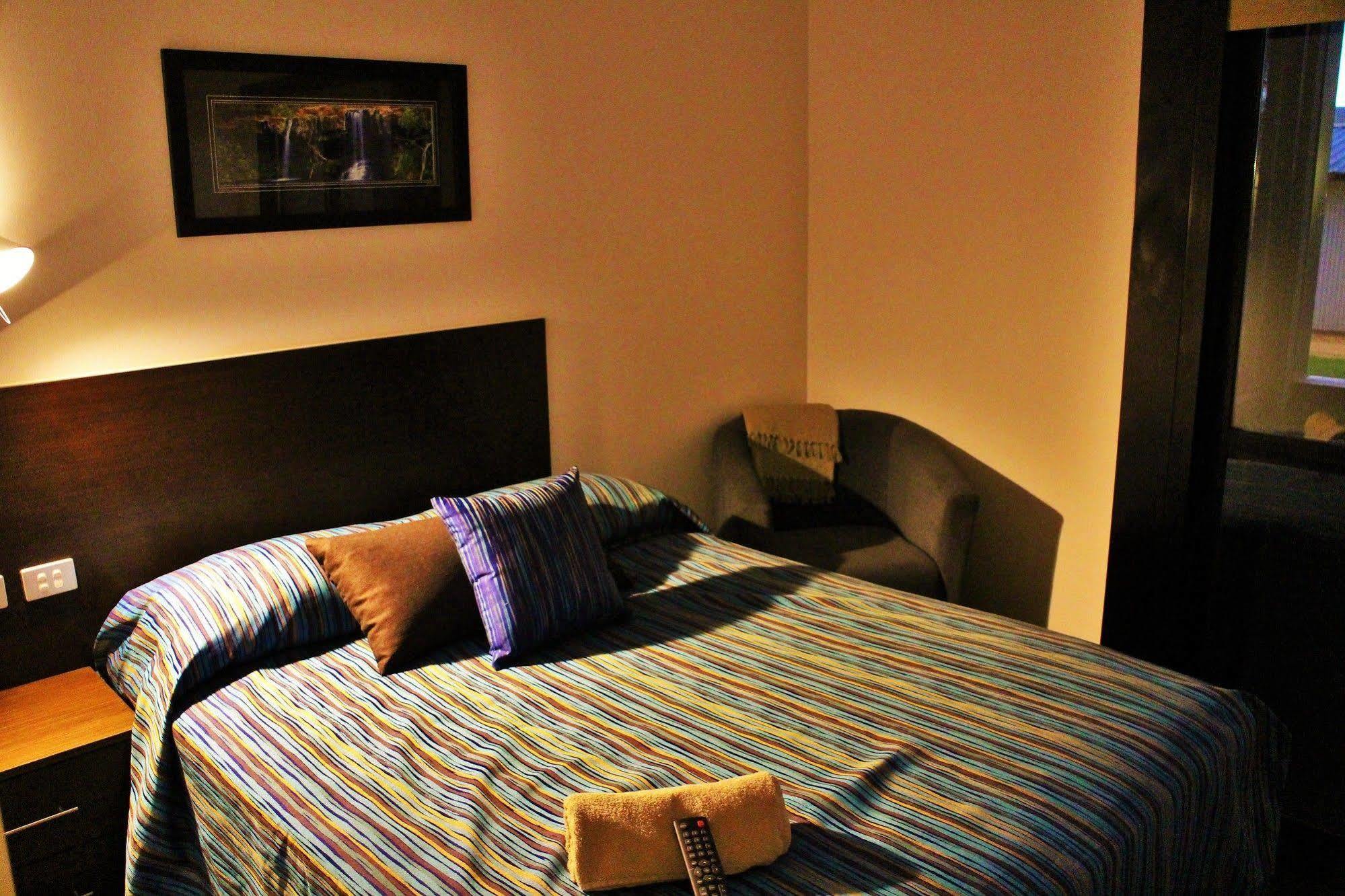 The Landing Port Hedland Motel Bagian luar foto